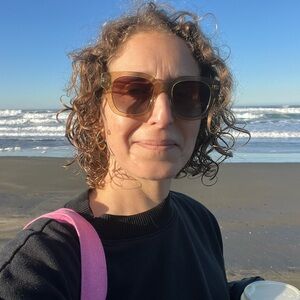 Meet your Posher, Lisa